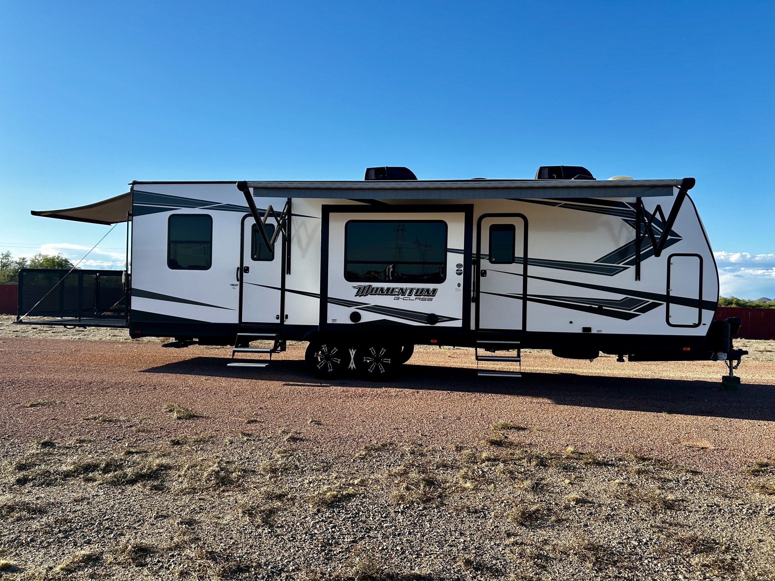 Momentum Class G Toyhauler